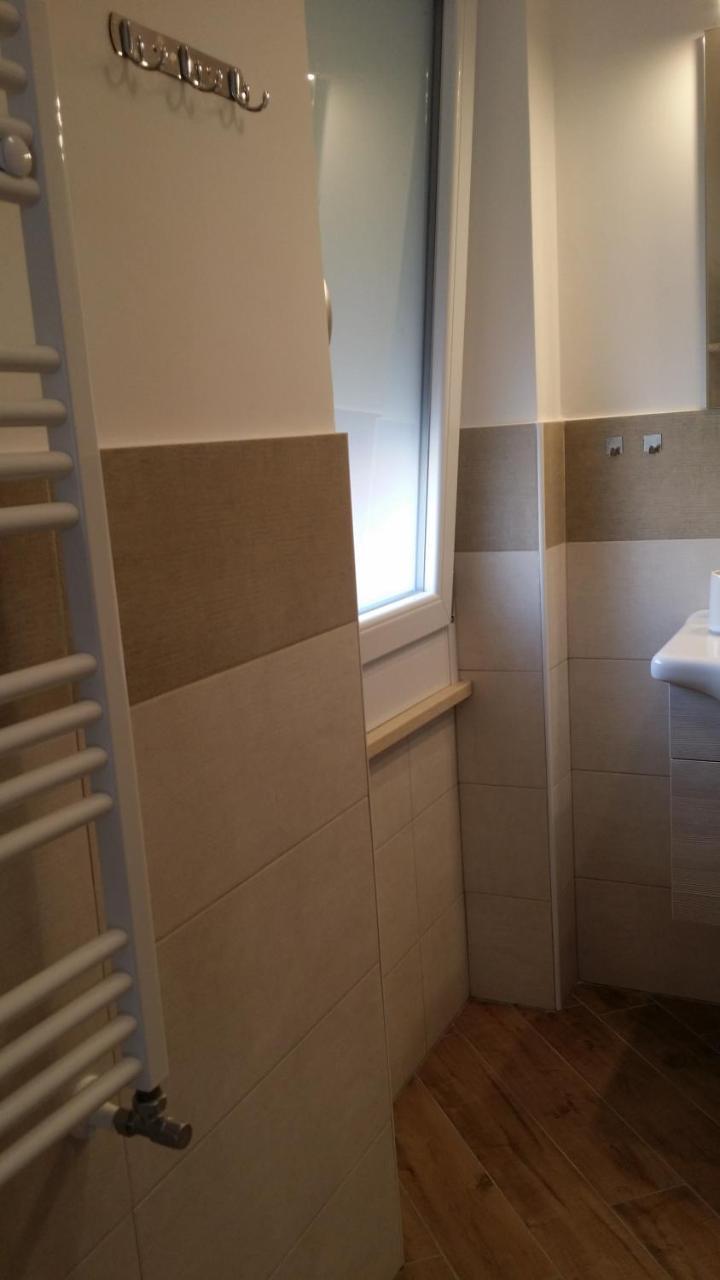 B & B Civico 6 Rooms Salerno Exteriér fotografie