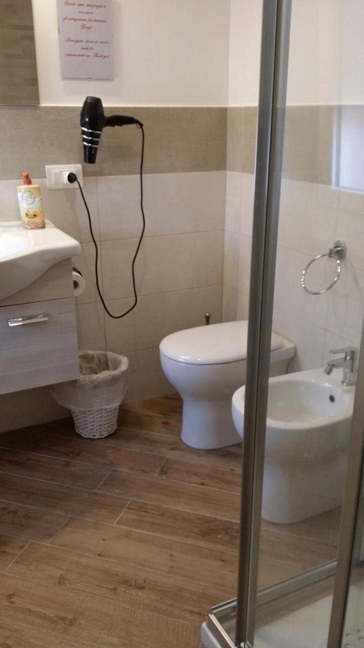 B & B Civico 6 Rooms Salerno Exteriér fotografie